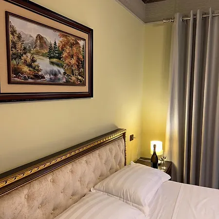Sofra Hotell Kryemëdhej