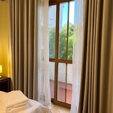Sofra Hotell Kryemëdhej